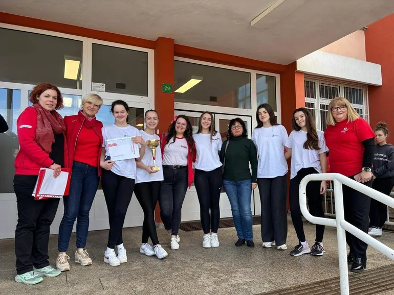 Gradsko natjecanje mladih Crvenog križa u našoj školi