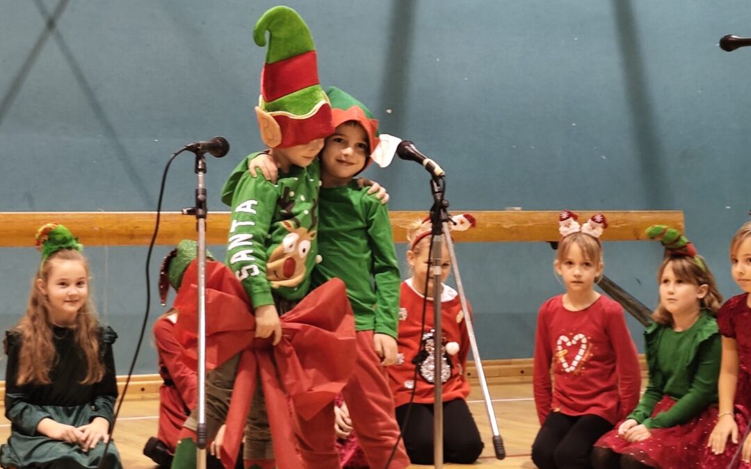 Božićna priredba u Osnovnoj školi Kaštanjer Pula